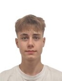 Wiktor Maksis